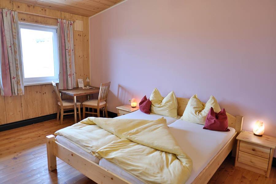 Hildegard Naturhaus Kirchberg bei Mattighofen ภายนอก รูปภาพ